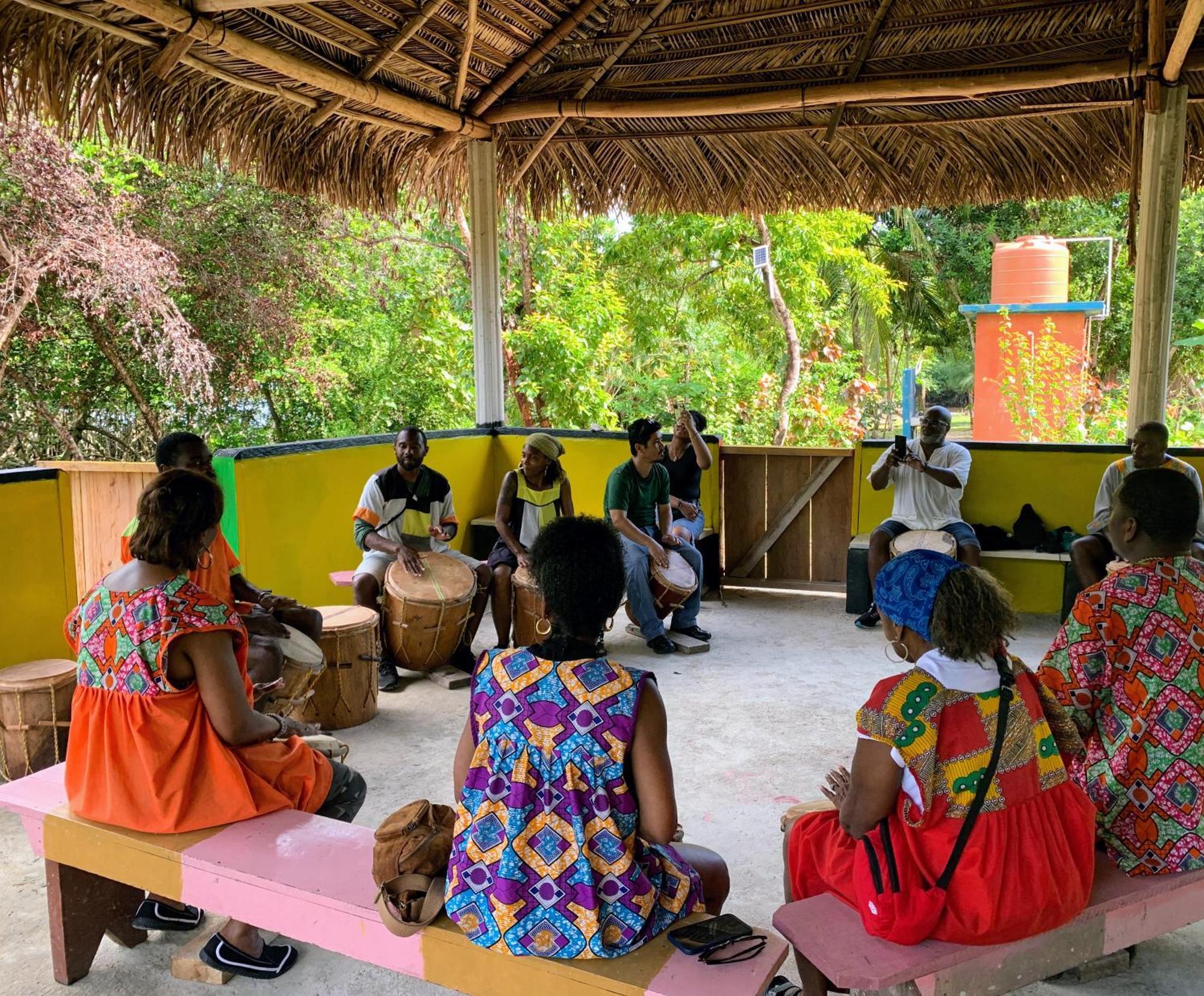 הופקינס Palmento Grove Garifuna Eco-Cultural & Healing Institute מראה חיצוני תמונה